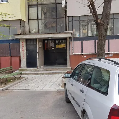 за гости краси *