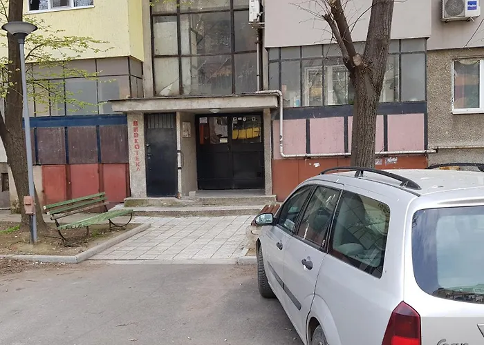 за гости краси *