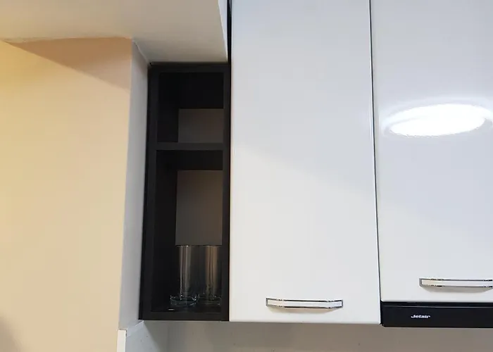 за гости краси Daire *